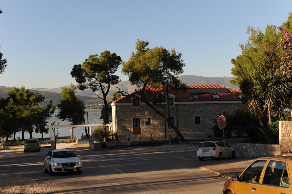Villa Sveti Kriz تروغير المظهر الخارجي الصورة